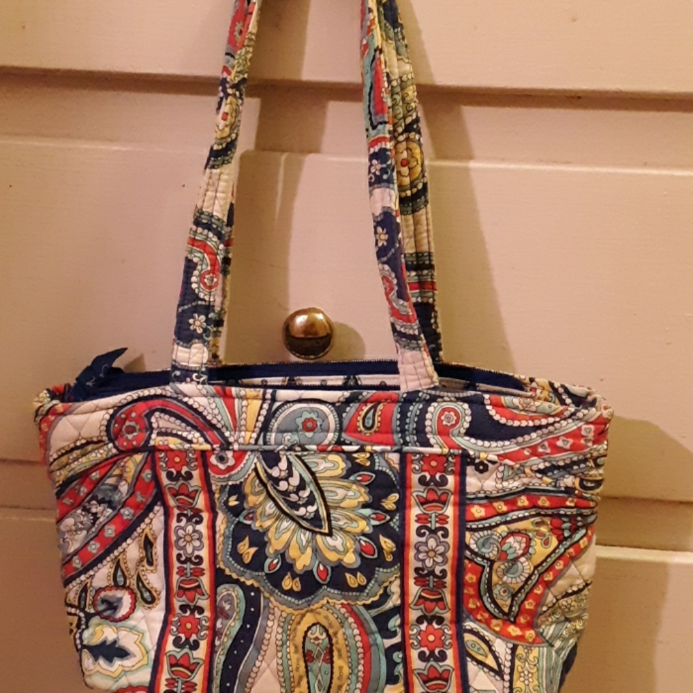 Bag - Picture 2 of 3